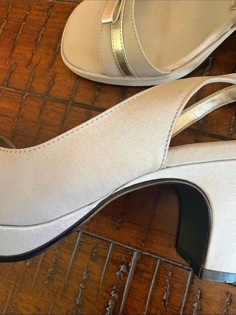 Unlisted by Kenneth Cole Silver Slingback Sandal Heels with Bow Detail - Picture 10 of 11